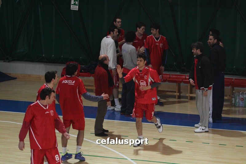 120129 Aquila 006_tn.jpg